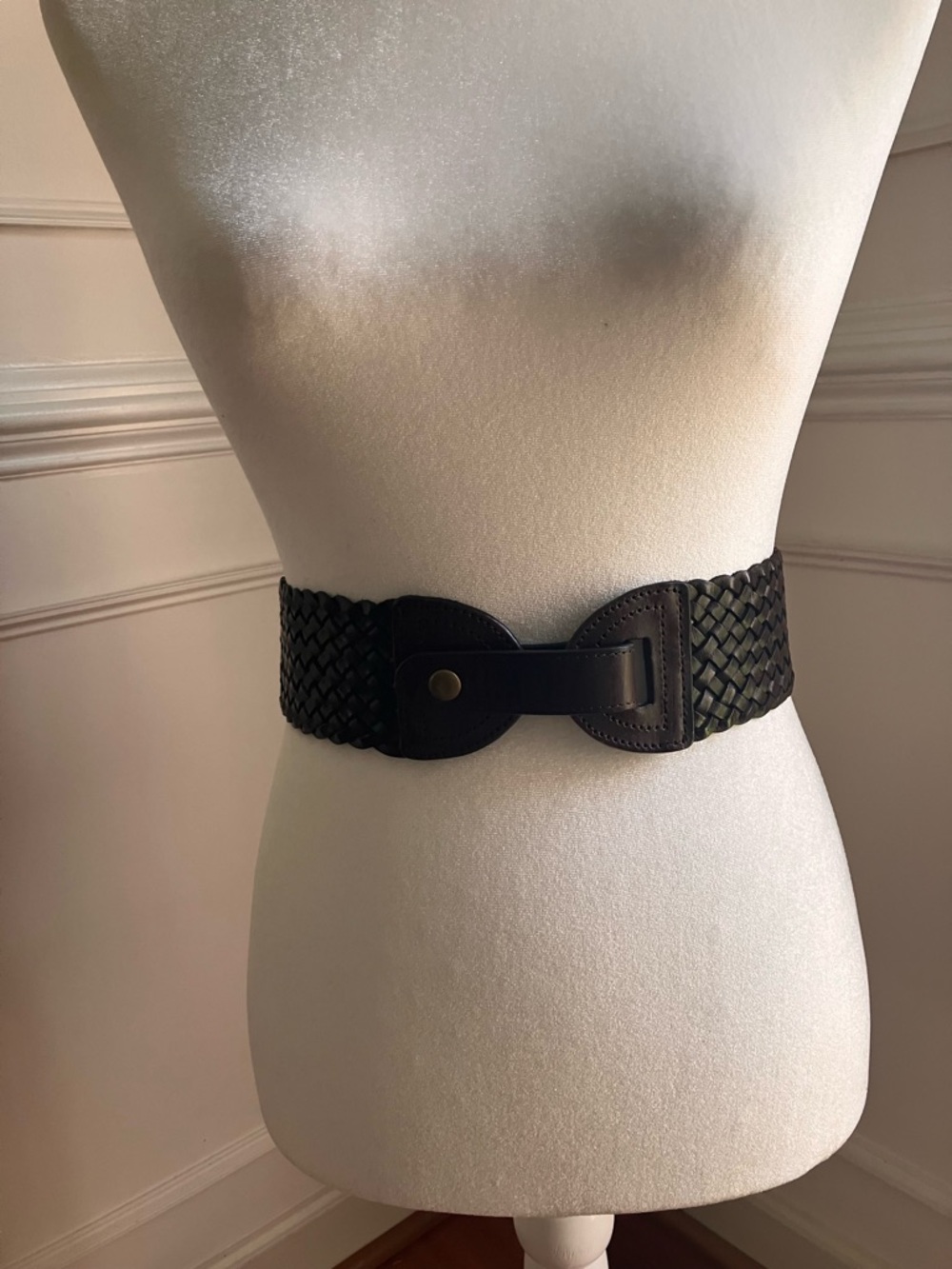 Loft Dark Brown Braided Genuine Leather Wide Stretch Women’s Belt - Size XS/S